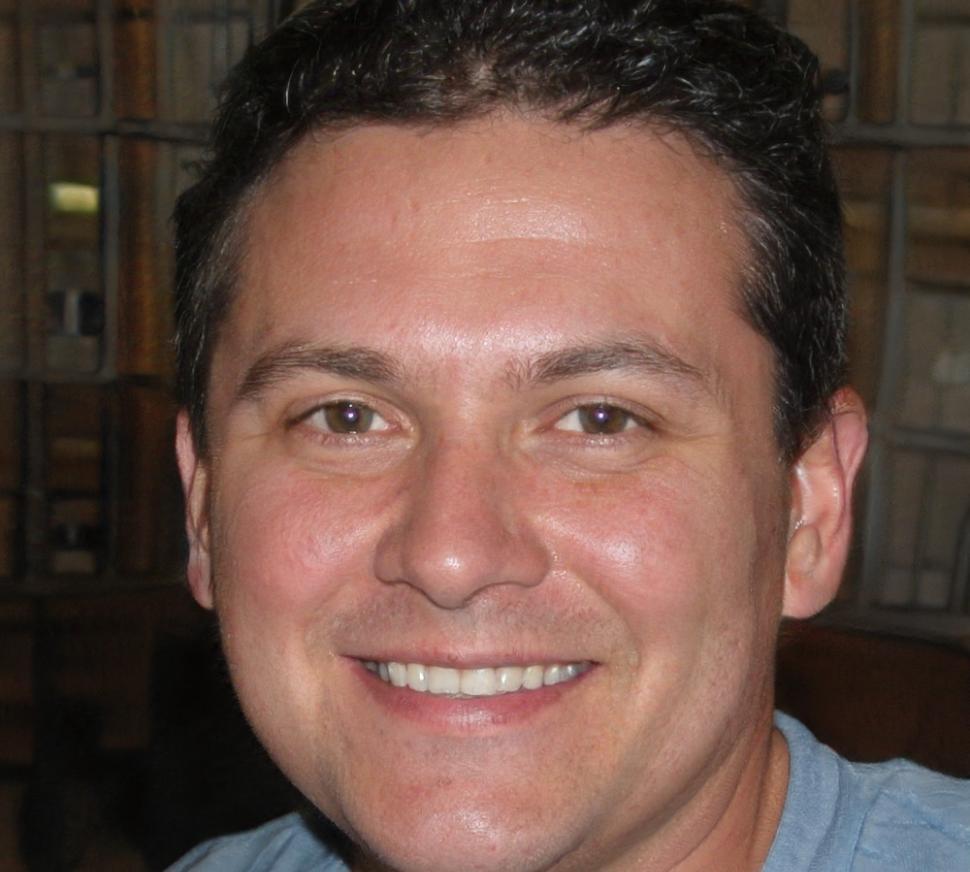 Fachlicher Berater mit langjähriger Erfahrung in Unternehmensanalyse